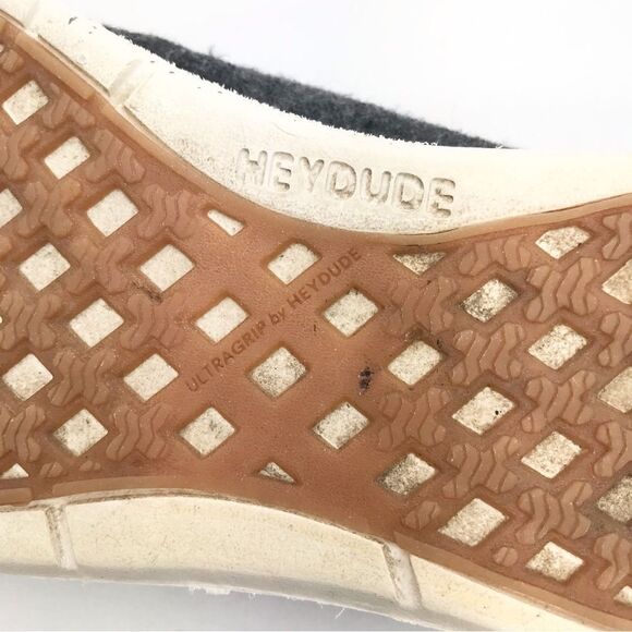 Hey Dude Welsh Grey Houndstooth Slip On Casual Shoes - Picture 11 of 11